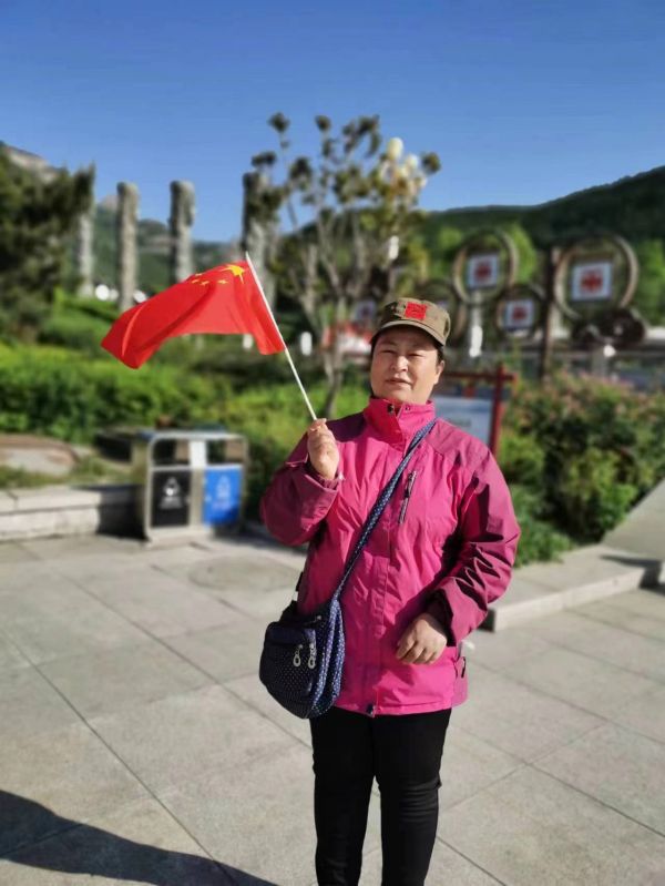 泰安明成家政服务有限公司打造泰安上门服务公司，献爱心